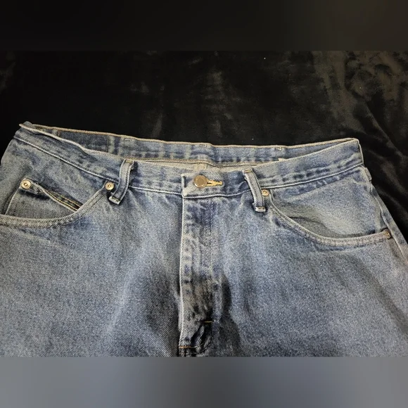Wrangler - Mens Jeans, Relaxed Fit - Size 36x30 - Picture 4 of 6